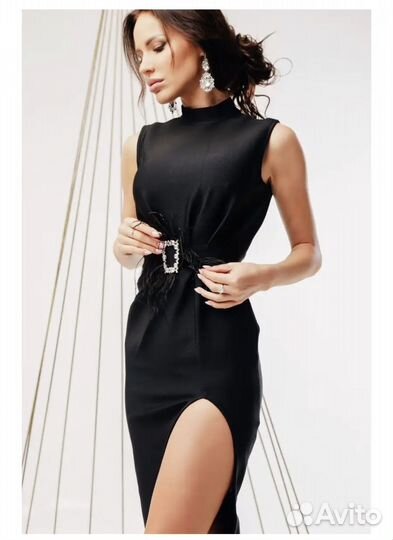 Вечернее черное платье