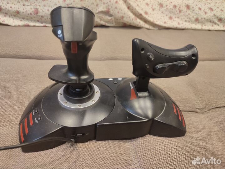 Джойстик Thrustmaster T.Flight Hotas X
