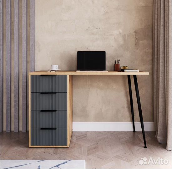 Стол письменный в кабинет С1018