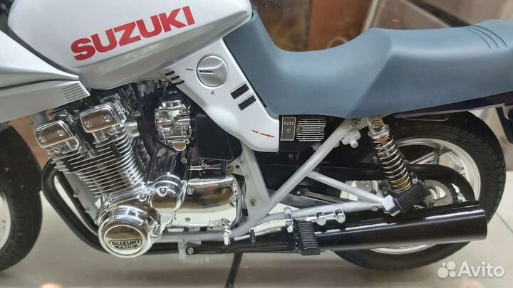 Suzuki Katana gsx 1100 1/6 Tamiya ручная работа