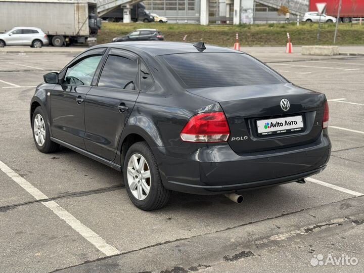 Volkswagen Polo 1.6 AT, 2010, 143 000 км