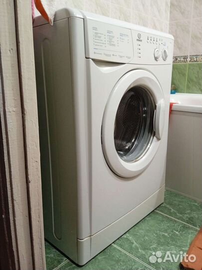Стиральная машина indesit на запчасти