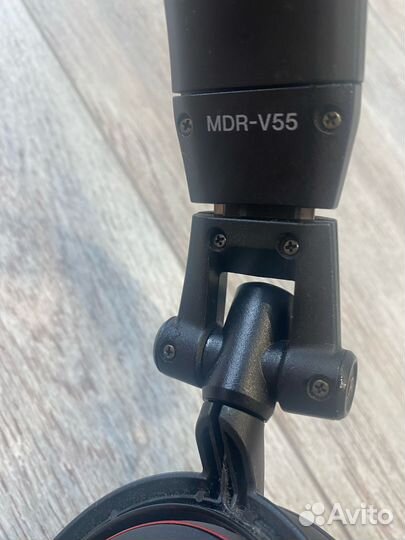 Проводные наушники sony MDR-V55 и Elenberg HF-702P