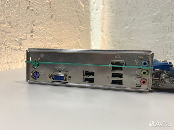 Материнская плата Asus P8H61-M LX3 R2.0 / LGA 1155