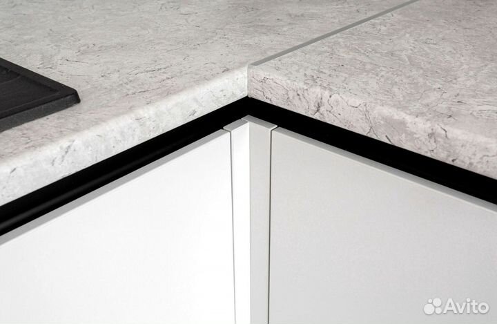 Кухни модерн от производителя. Доставка