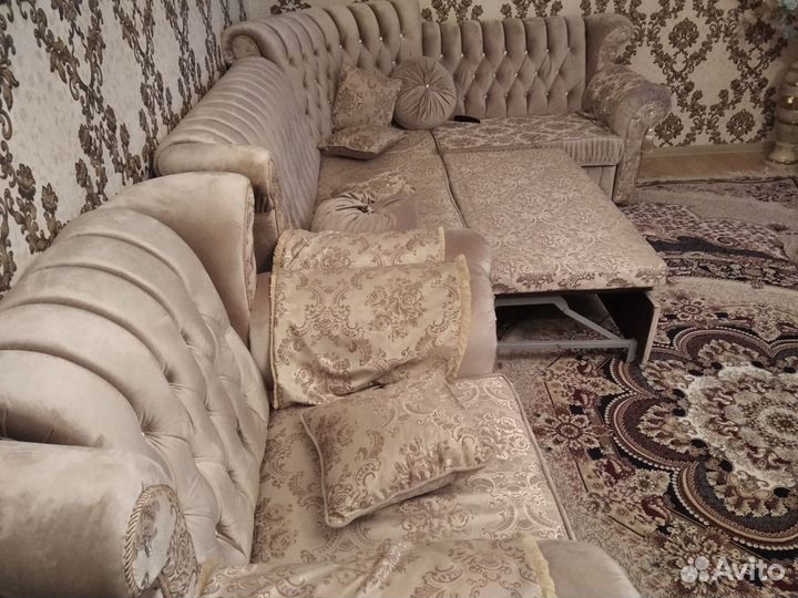 Диван угловой холл