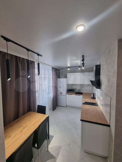 2-к. квартира, 50 м², 12/17 эт.