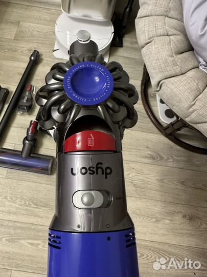 Пылесос dyson v7