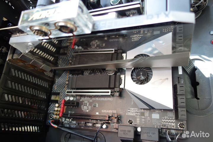 Видеокарта на гарантии днс Gigabyte RTX 3080 Aorus