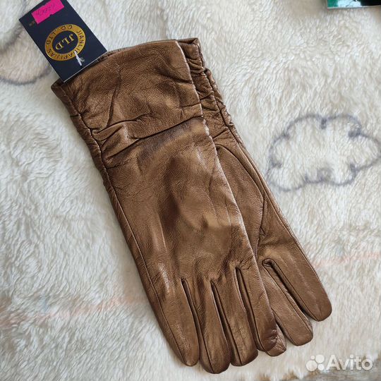 Перчатки женские кожаные новые