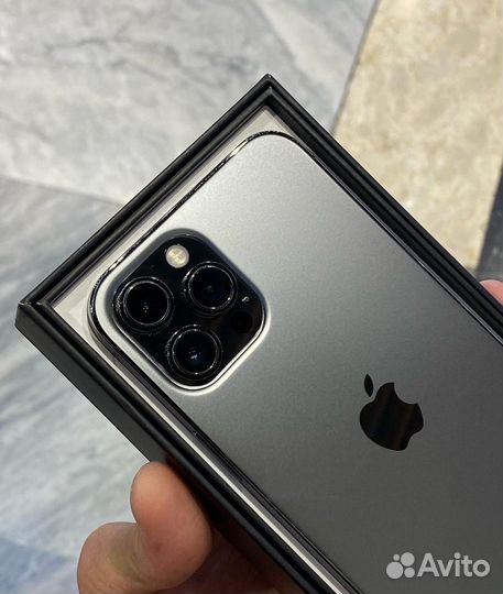 iPhone 12 Pro, 256 ГБ