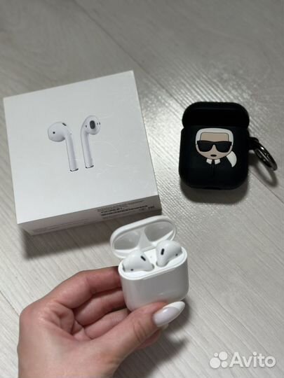 Беспроводные наушники apple airpods 2