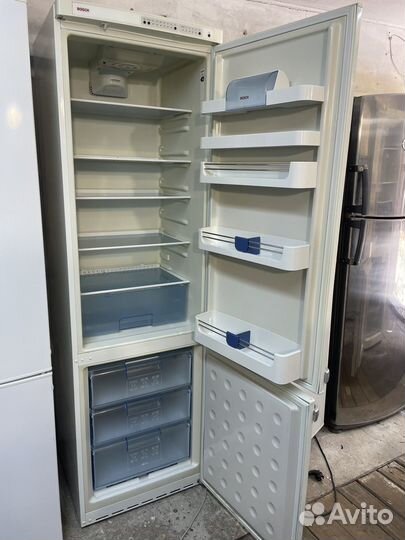 Холодильник bosch