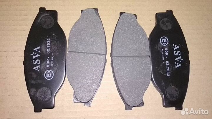 702 Колодки диск перед toyota Hiace 89-04