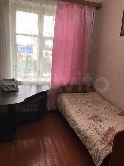 3-к. квартира, 70 м², 3/3 эт.