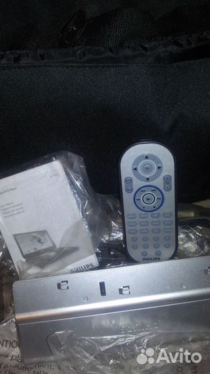 CD - проигрыватель Филиппс портативный с сумкой