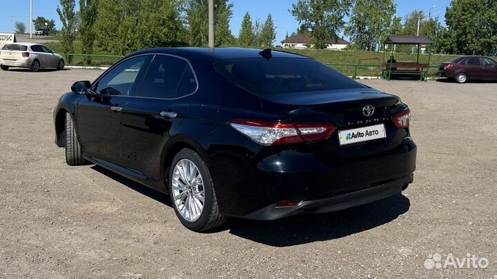 Toyota Camry 2.5 AT, 2019, 85 600 км