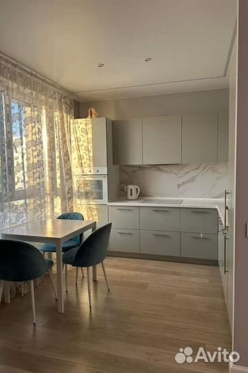 Кухни на заказ. Модель 4329