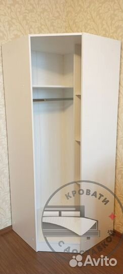 Шкаф распашной