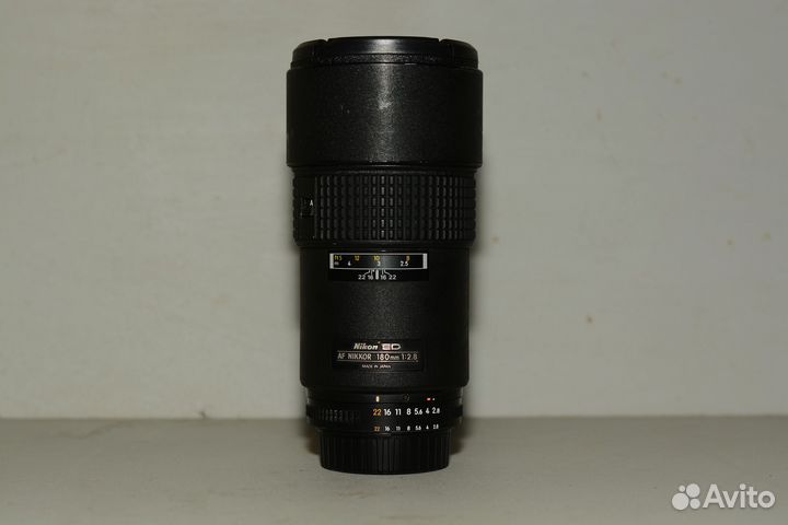 Nikon 180mm 1:2.8 ED AF Nikkor
