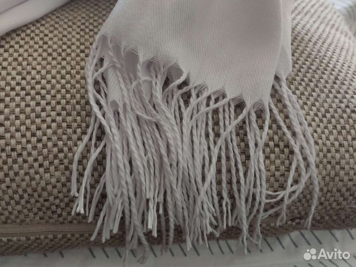 Шарфы и палантины