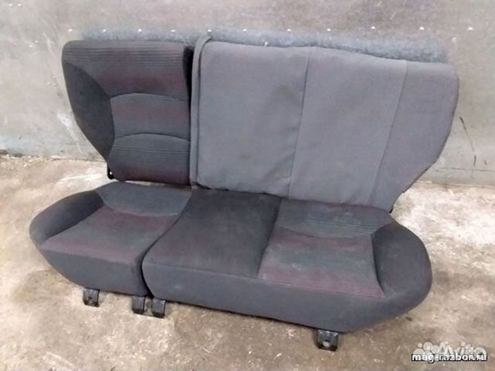 Сиденье Fiat Albea заднее
