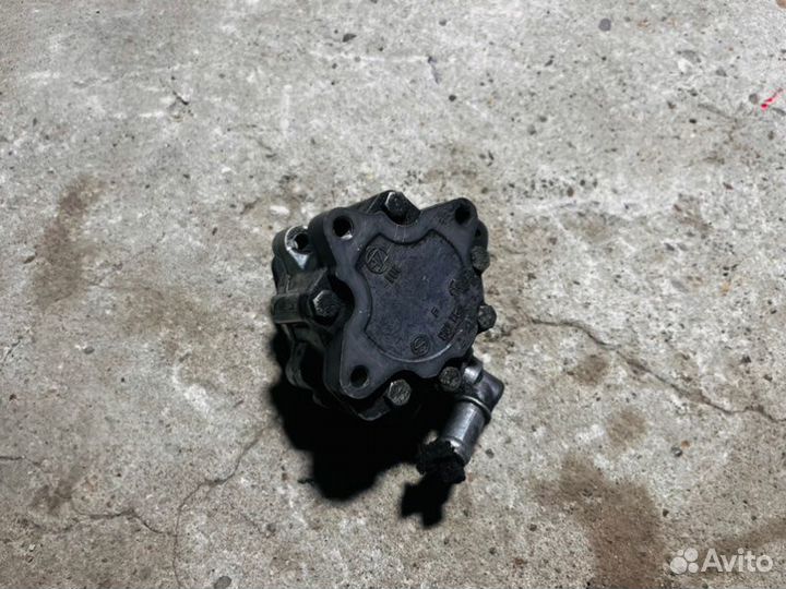 Насос гидроусилителя руля Audi A6 C6/4F 3.2 AUK