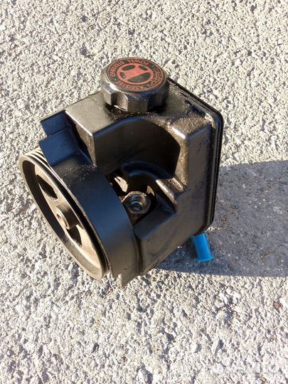 Насос гур peugeot 206