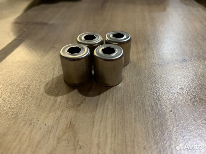 Колпачок магнетрона