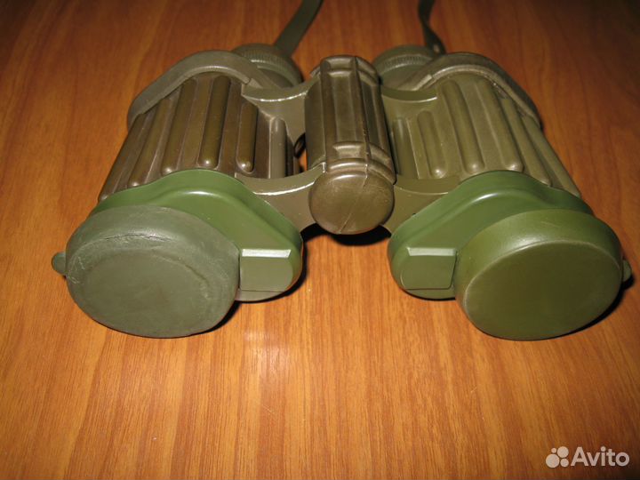 Бинокль Hensoldt DF 8х30