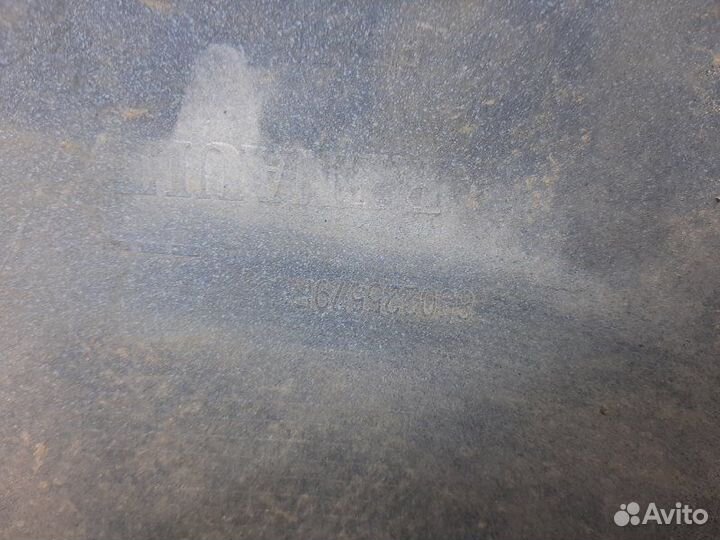 Бампер 850225579R Renault Sandero 1 (2008-2014)