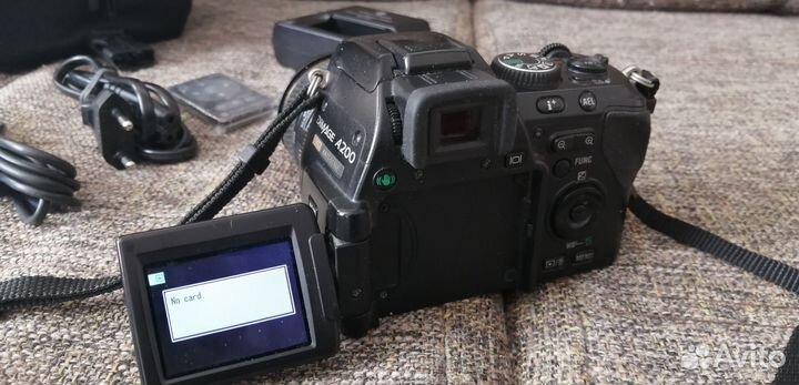 Цифровой фотоаппарат Konica Minolta A200