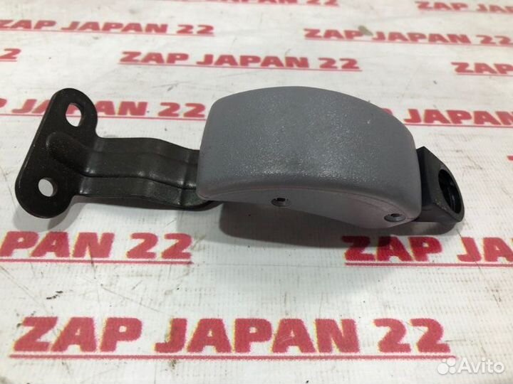 Замок стекла задний левый Toyota Lite Ace Noah