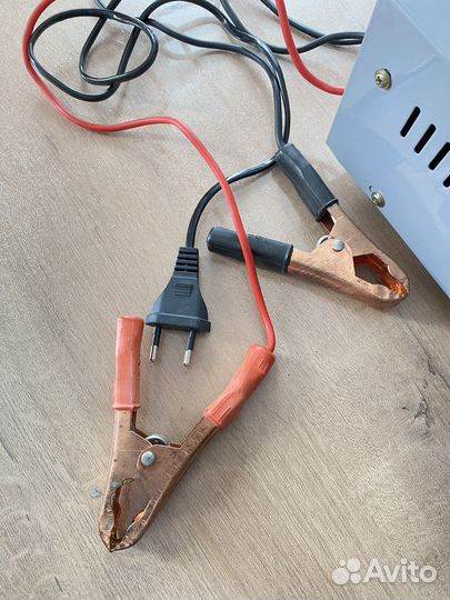 Зарядное устройство для аккумулятора авто
