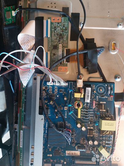 Разбор hartens HTY-43FHD06B-S2