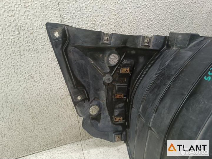 Подкрылок передний левый nissan skyline