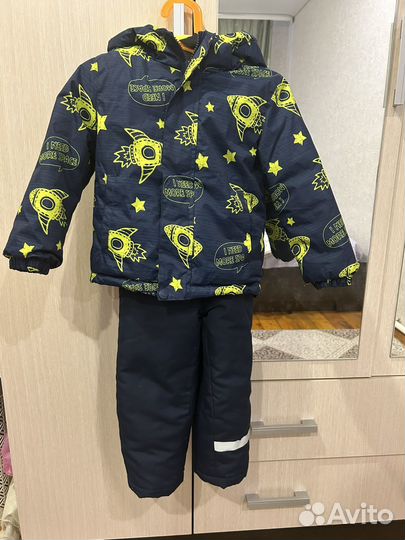 Демисезонный костюм для мальчика 98