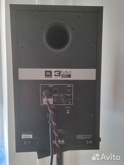 JBL 308P MkII (2 колонки)