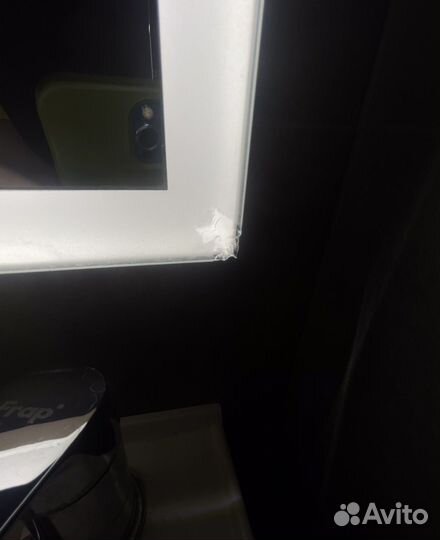 Зеркало с подсветкой 80*60