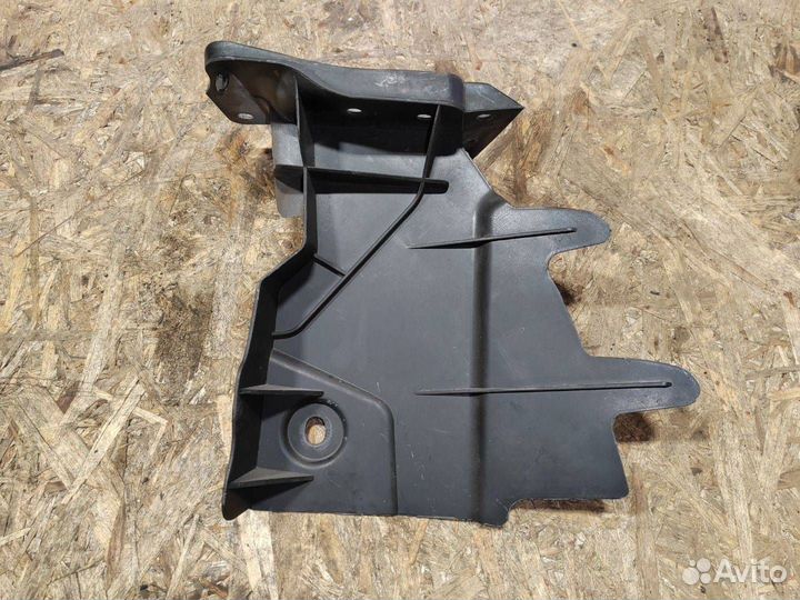 Воздуховод Volkswagen Amarok 2014 2H0121329A