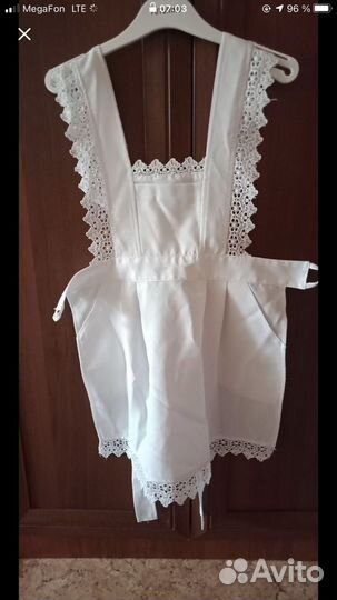 Школьные фартуки