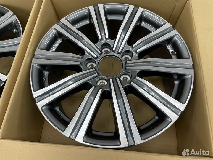 Lexus LX диск литой новый оригинал 42611-60C91