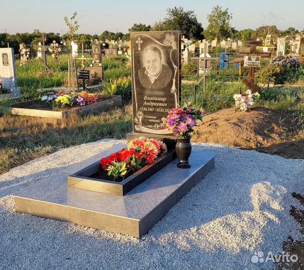 Памятники из гранита