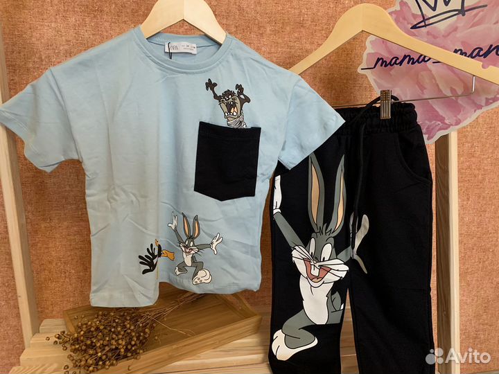 Костюмы для мальчика 104,110,128