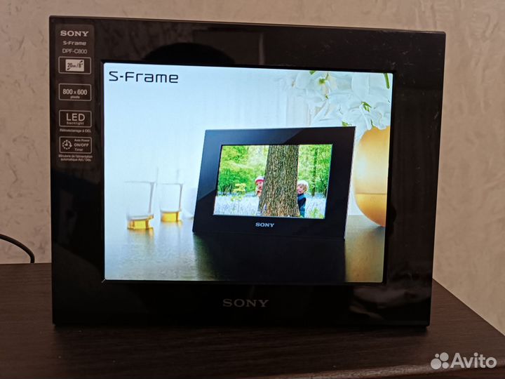 Цифровая фоторамка sony