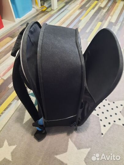 Школьный рюкзак