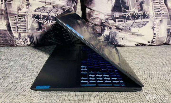 Игровой ноутбук Lenovo i5-9300/ GTX-1050/ SSD+HDD