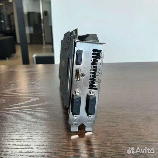 Видеокарта Gigabyte GeForce GTX 1060 3 Gb