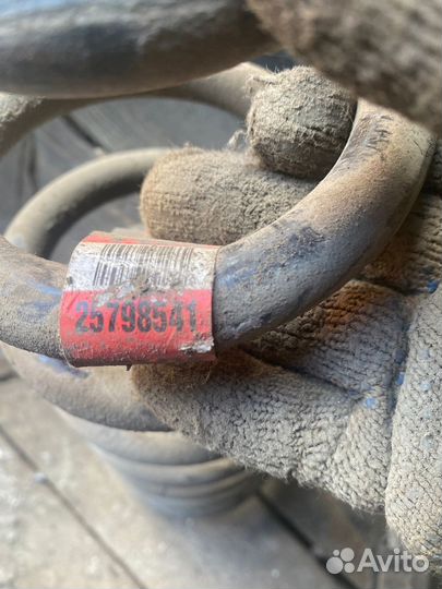 Задняя пружина кадиллак стс 2