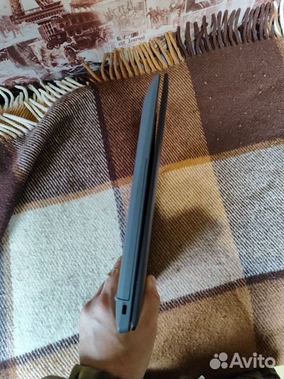 Lenovo 80xr